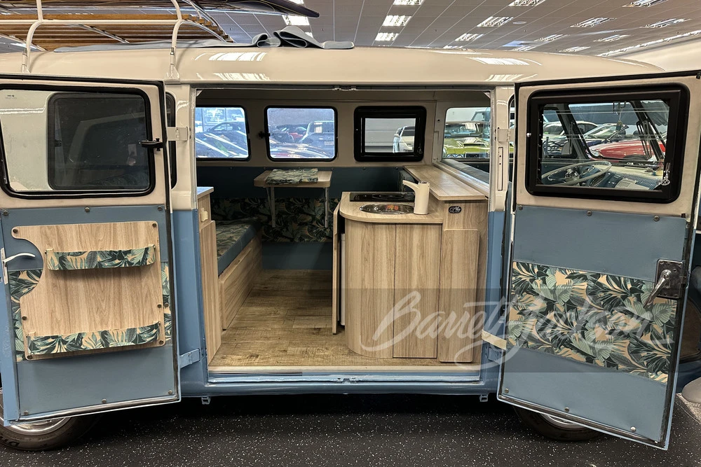 1961 Volkswagen Split-Window Camper - Image 10 of 14