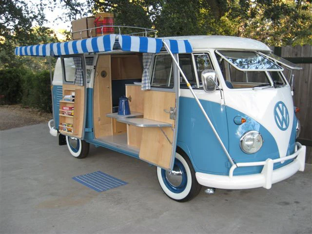 1961 Volkswagen Split-Window Camper - Image 2 of 5