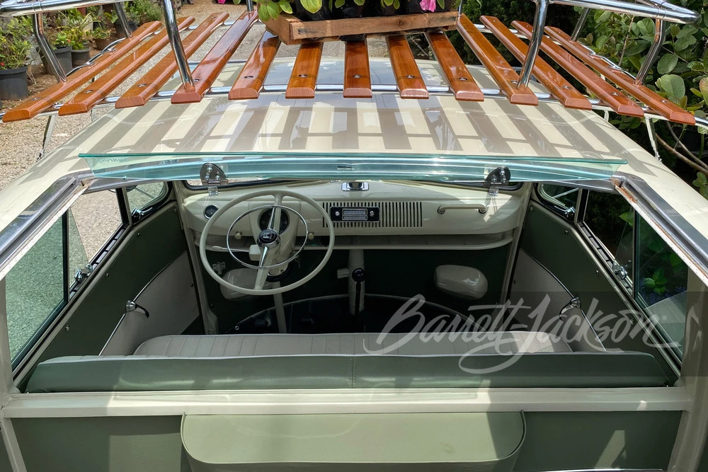 1961 Volkswagen Split-Window Bus - Image 9 of 14