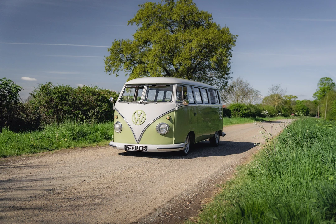 1961 Volkswagen Split-Window Bus - Image 8 of 31