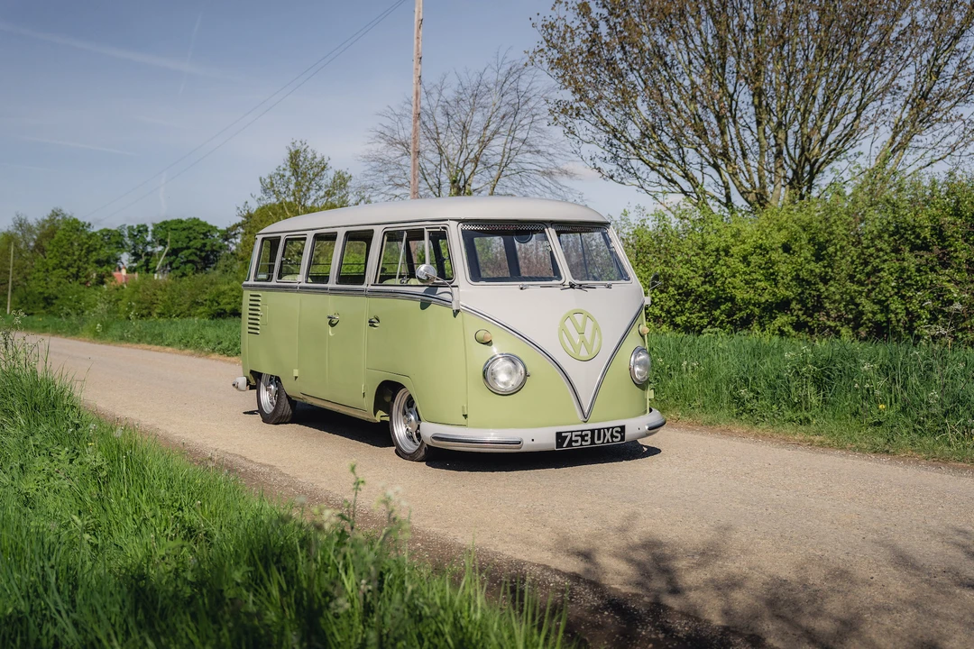 1961 Volkswagen Split-Window Bus - Image 11 of 31