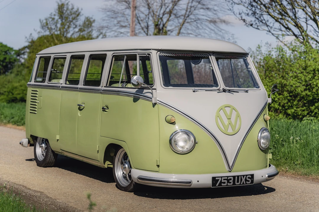 1961 Volkswagen Split-Window Bus - Image 21 of 31