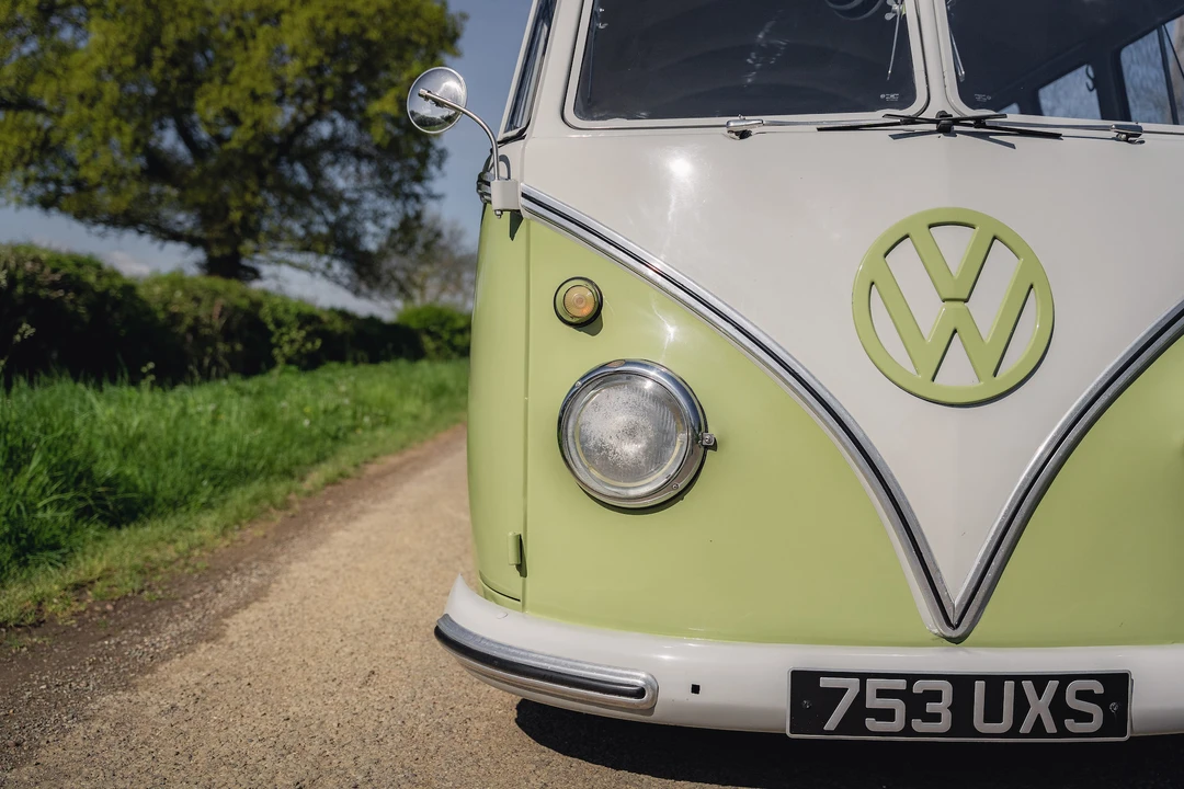 1961 Volkswagen Split-Window Bus - Image 26 of 31