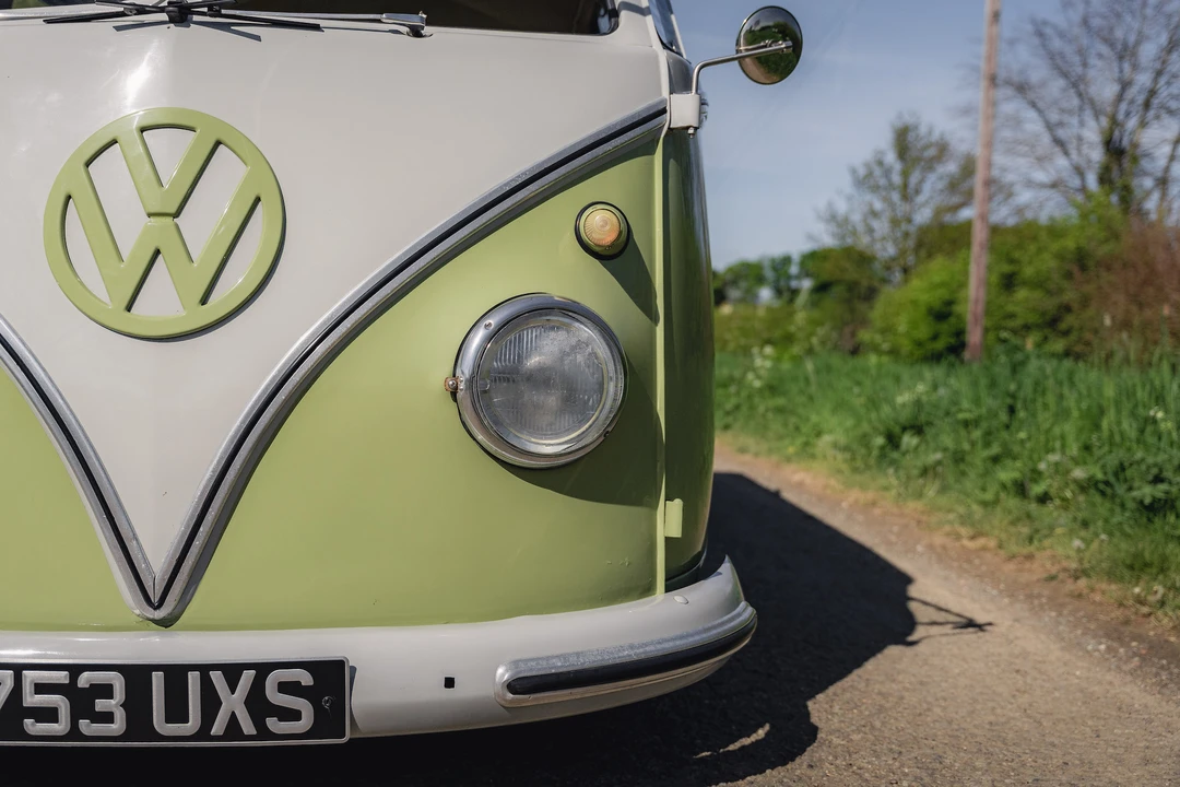 1961 Volkswagen Split-Window Bus - Image 30 of 31