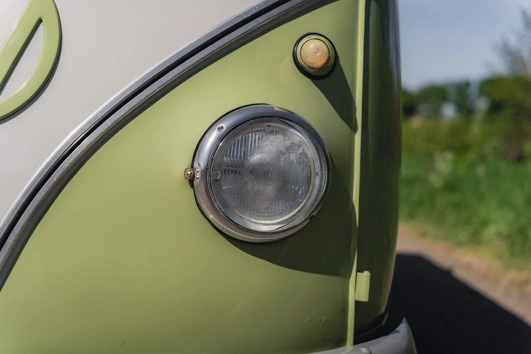 1961 Volkswagen Split-Window Bus - Image 31 of 31