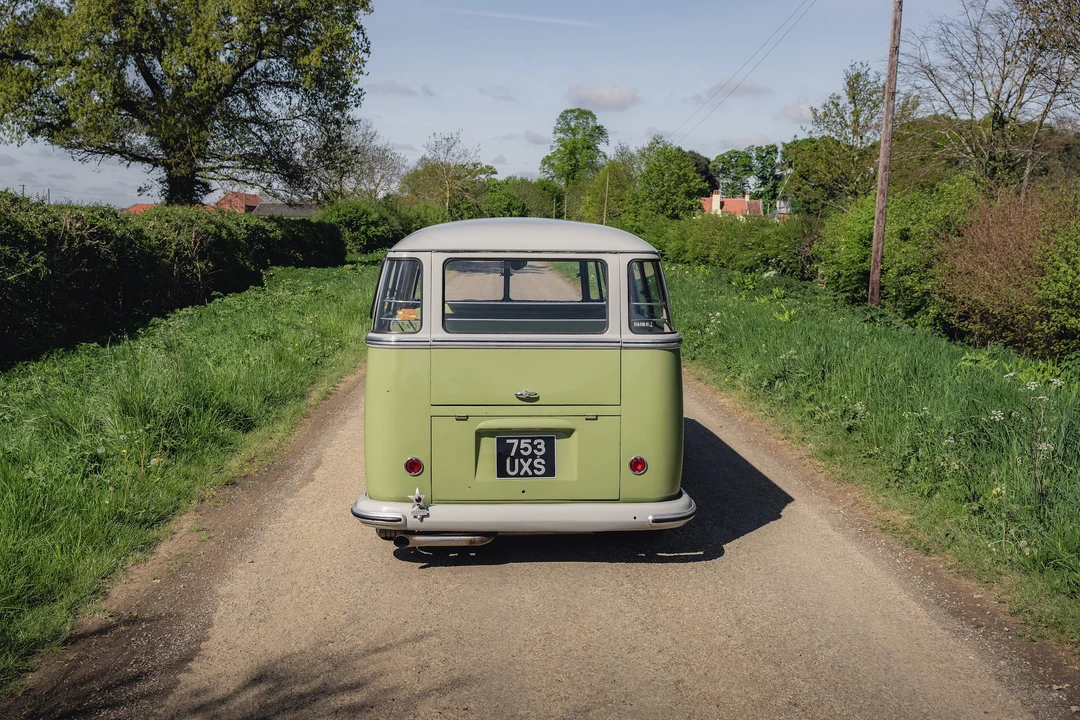 1961 Volkswagen Split-Window Bus - Image 15 of 31