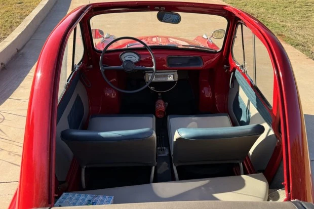 1961 Vespa 400 - Image 4 of 7