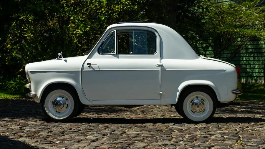 1961 Vespa 400 - Image 2 of 12