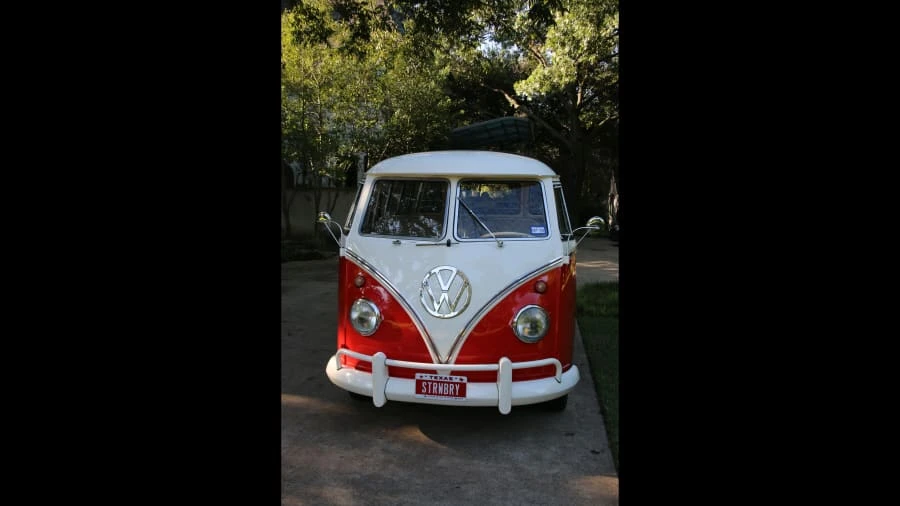 1961 Volkswagen Split-Window Bus - Image 7 of 12