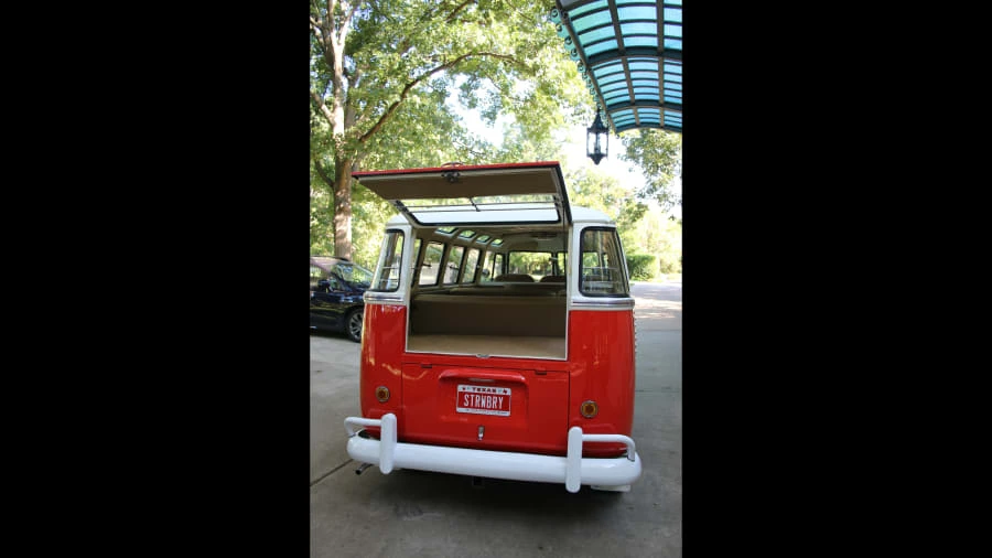 1961 Volkswagen Split-Window Bus - Image 11 of 12