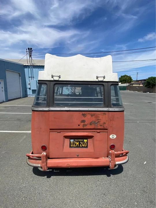 1961 Volkswagen Split-Window Bus - Image 8 of 13