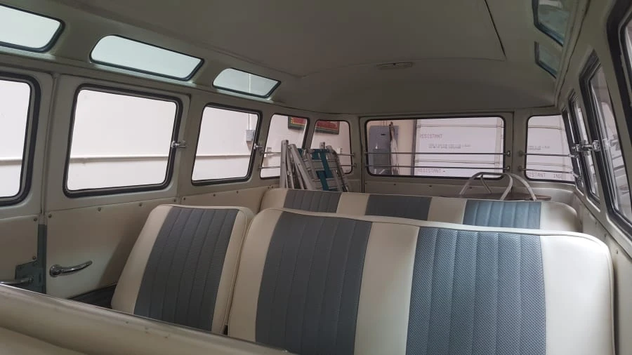 1961 Volkswagen Split-Window Bus - Image 7 of 8