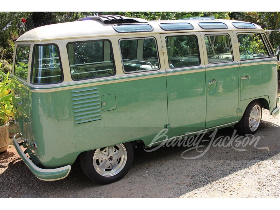 1961 Volkswagen Split-Window Bus - Image 2 of 6