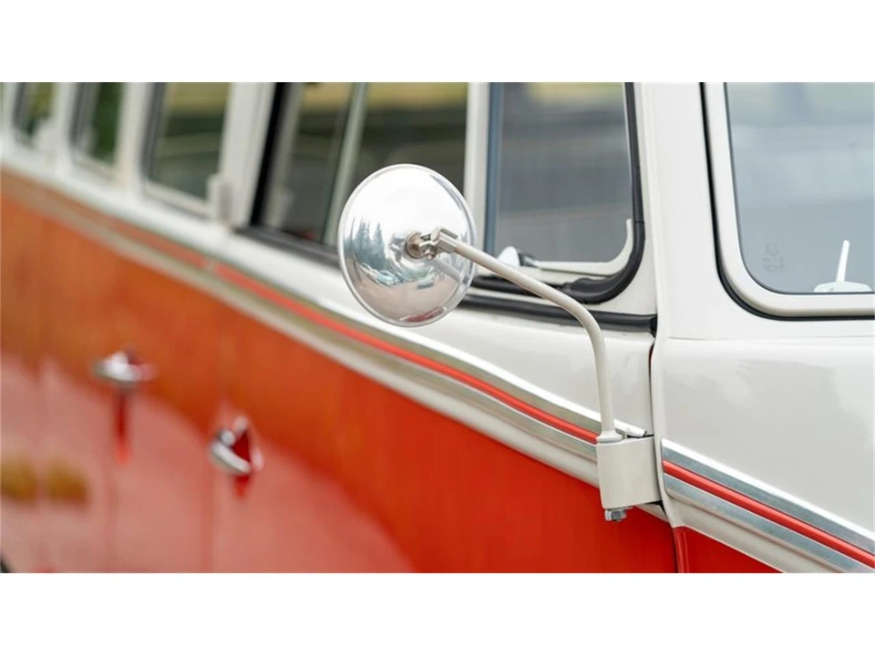 1961 Volkswagen Split-Window Bus - Image 26 of 31