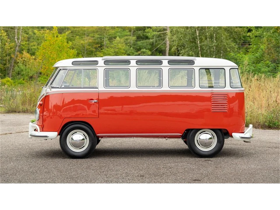 1961 Volkswagen Split-Window Bus - Image 3 of 31