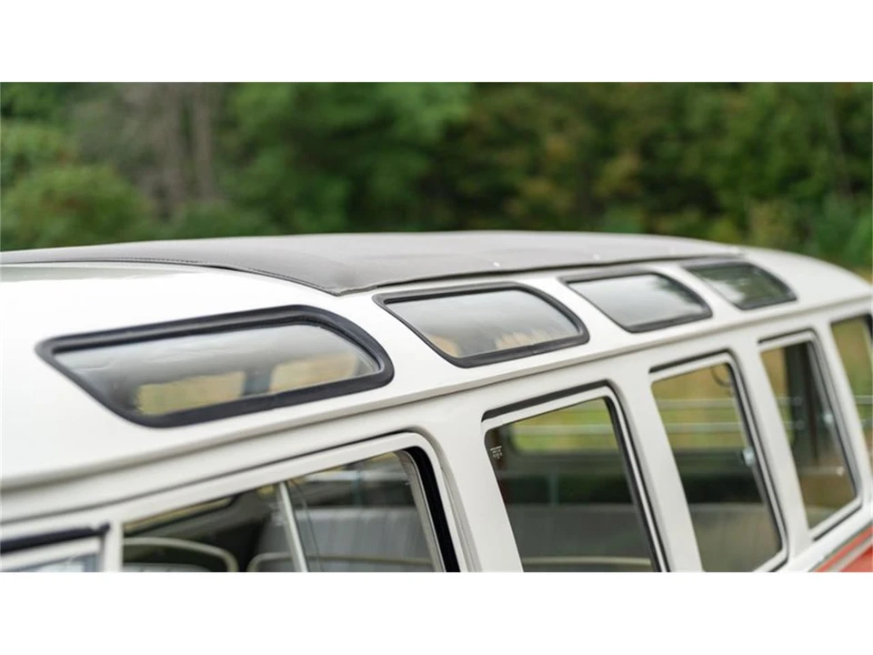 1961 Volkswagen Split-Window Bus - Image 31 of 31