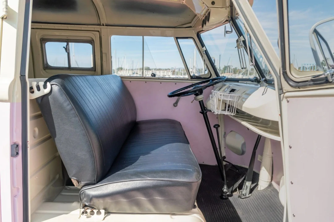 1961 Volkswagen Split-Window Bus - Image 18 of 24