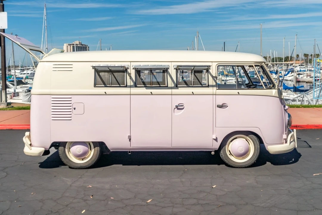 1961 Volkswagen Split-Window Bus - Image 2 of 24