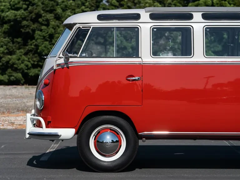 1961 Volkswagen Split-Window Bus - Image 10 of 31