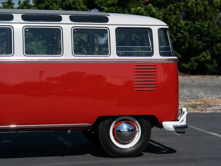 1961 Volkswagen Split-Window Bus - Image 11 of 31