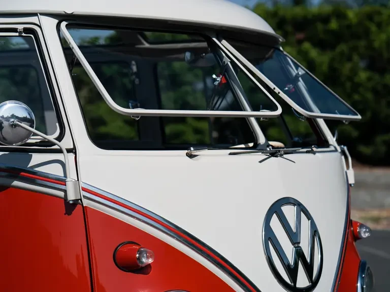 1961 Volkswagen Split-Window Bus - Image 26 of 31