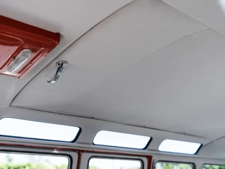 1961 Volkswagen Split-Window Bus - Image 19 of 31