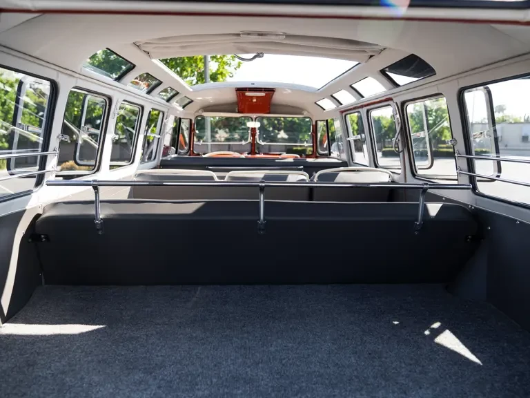 1961 Volkswagen Split-Window Bus - Image 30 of 31