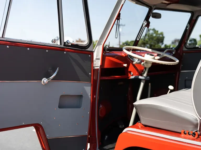 1961 Volkswagen Split-Window Bus - Image 22 of 31