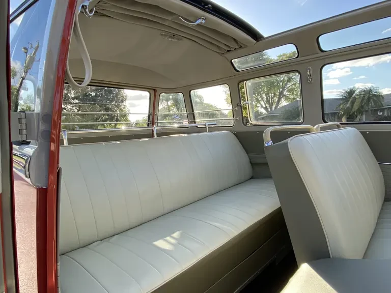 1961 Volkswagen Split-Window Bus - Image 20 of 31