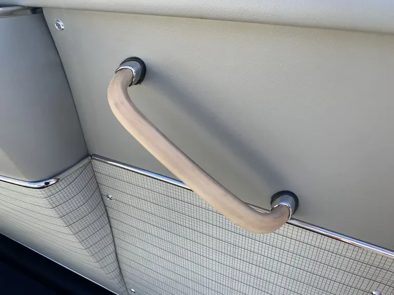 1961 Volkswagen Split-Window Bus - Image 22 of 31