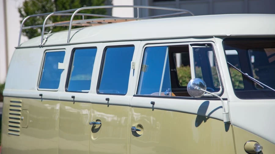1961 Volkswagen Split-Window Bus - Image 11 of 19