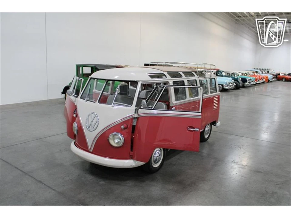 1961 Volkswagen Split-Window Bus - Image 31 of 31