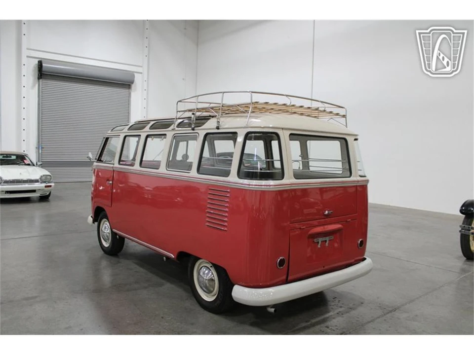 1961 Volkswagen Split-Window Bus - Image 17 of 31