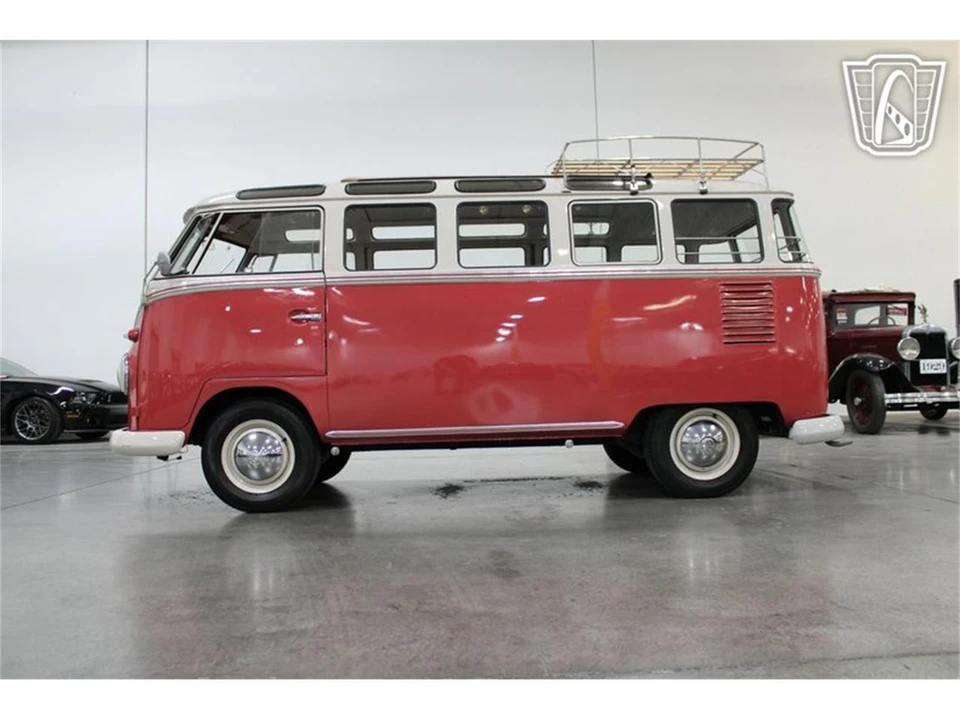 1961 Volkswagen Split-Window Bus - Image 24 of 31