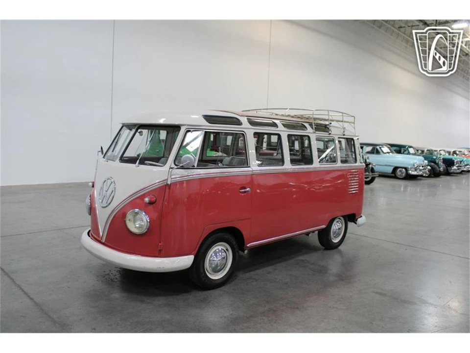1961 Volkswagen Split-Window Bus - Image 15 of 31