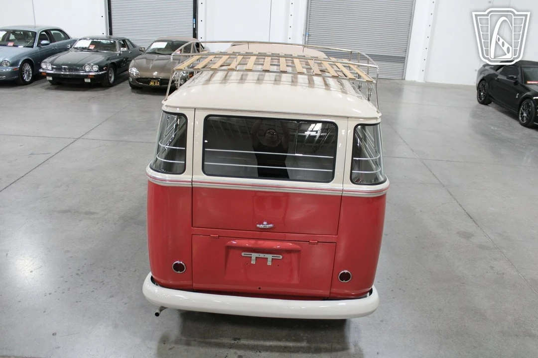 1961 Volkswagen Split-Window Bus - Image 12 of 12