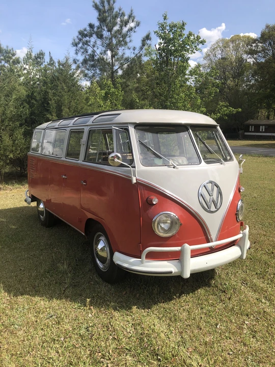 1961 Volkswagen Split-Window Bus - Image 10 of 31