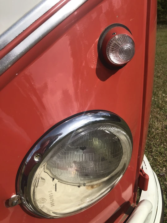 1961 Volkswagen Split-Window Bus - Image 17 of 31