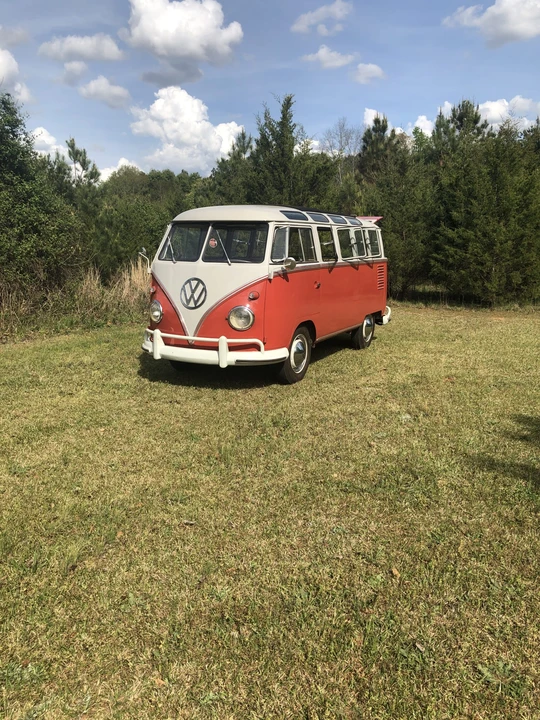 1961 Volkswagen Split-Window Bus - Image 3 of 31