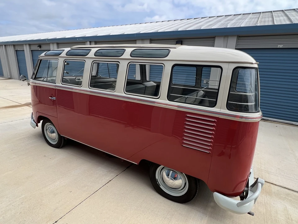 1961 Volkswagen Split-Window Bus - Image 23 of 31