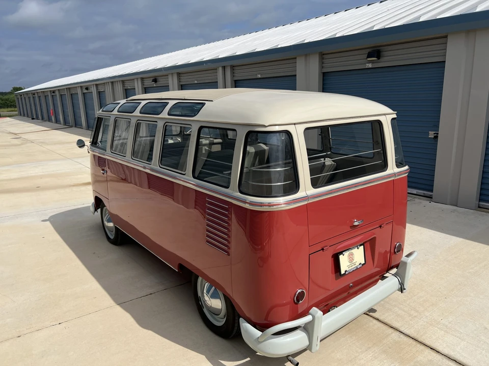 1961 Volkswagen Split-Window Bus - Image 19 of 31
