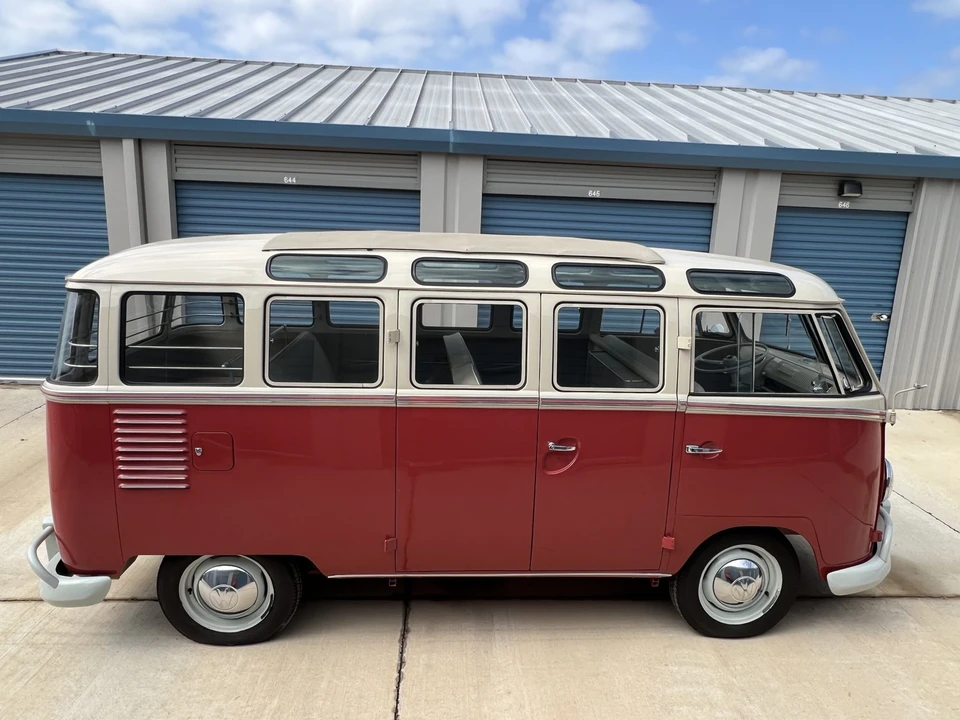 1961 Volkswagen Split-Window Bus - Image 12 of 31