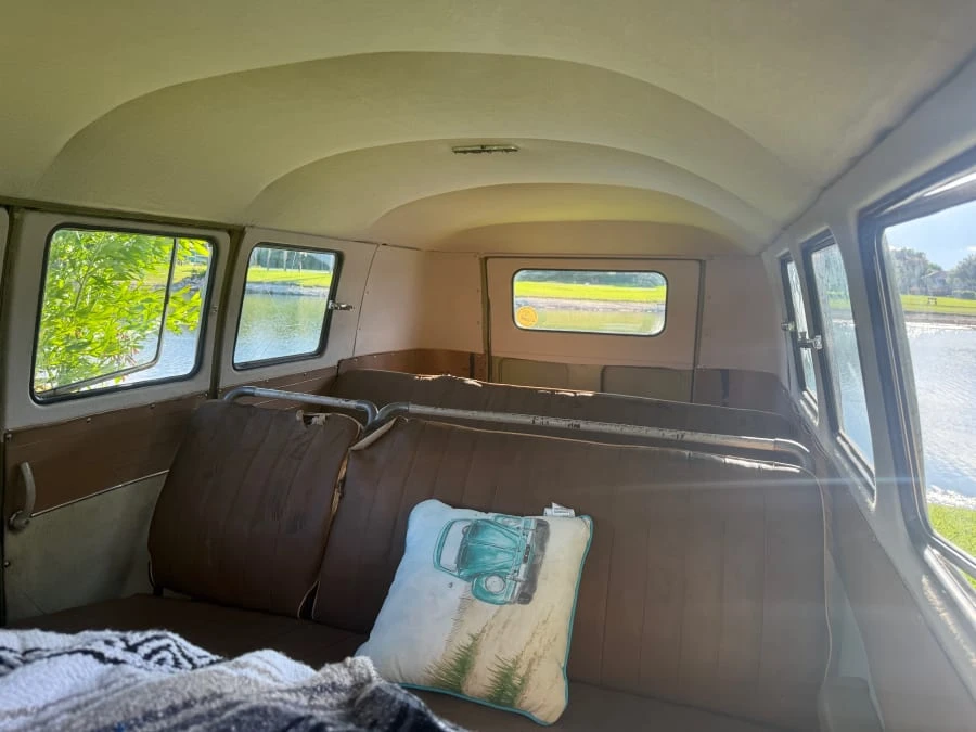 1961 Volkswagen Split-Window Bus - Image 8 of 13