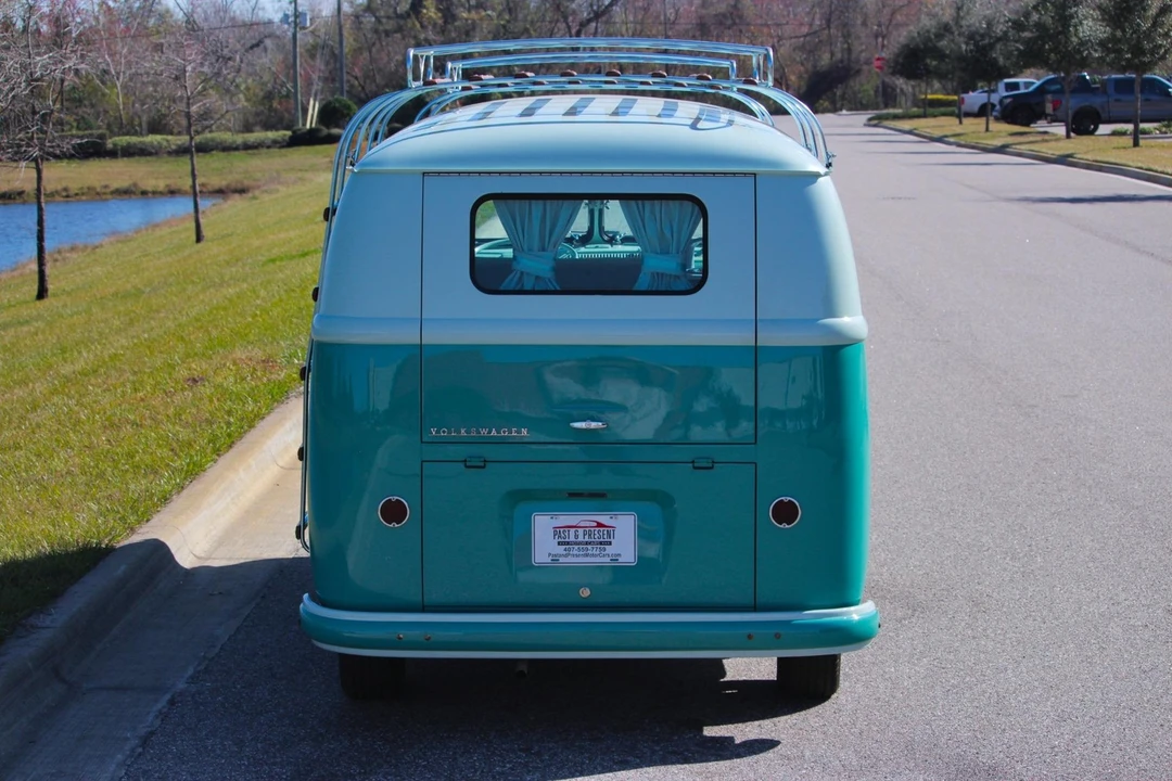 1961 Volkswagen Split-Window Camper - Image 5 of 21