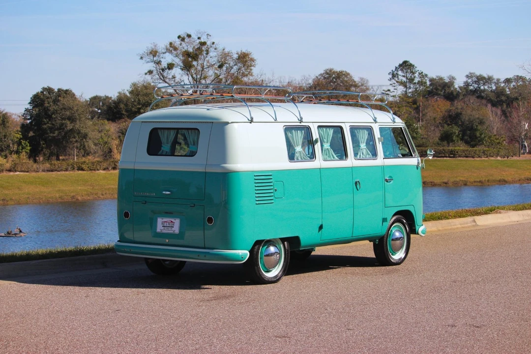 1961 Volkswagen Split-Window Camper - Image 6 of 21