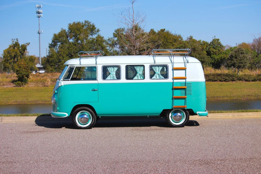 1961 Volkswagen Split-Window Camper - Image 2 of 21