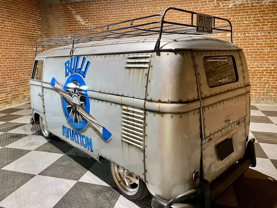 1961 Volkswagen Split-Window Bus - Image 7 of 16
