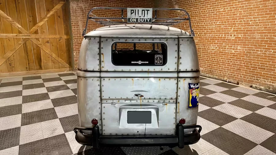1961 Volkswagen Split-Window Bus - Image 5 of 16