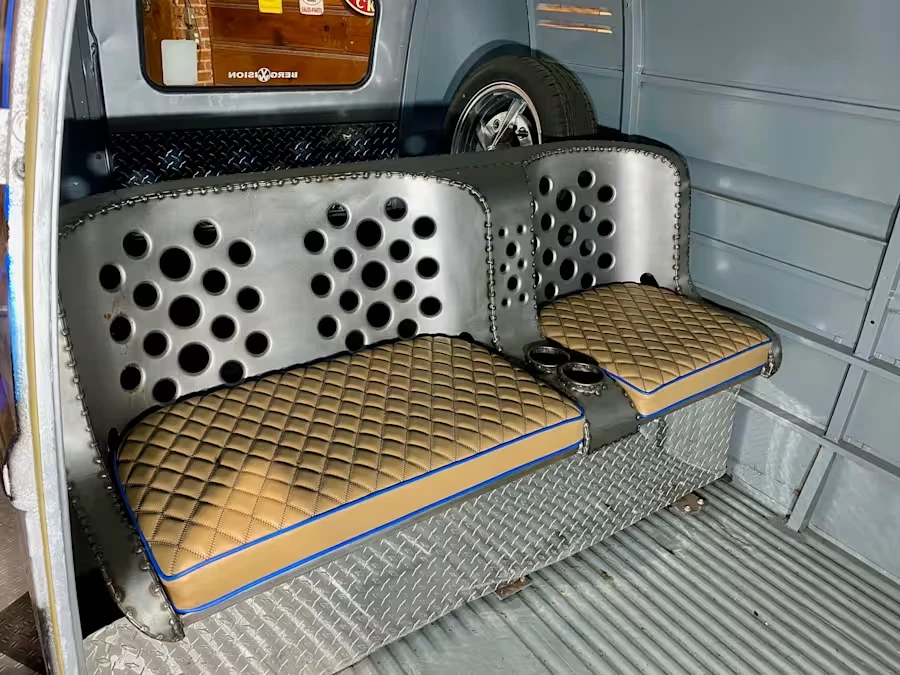 1961 Volkswagen Split-Window Bus - Image 13 of 16