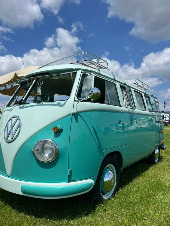 1961 Volkswagen Split-Window Camper - Image 19 of 31